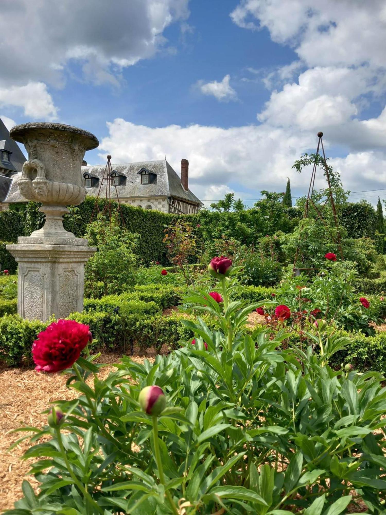 Domaine Du Bosc Roger Hotel Bouquetot Exterior photo